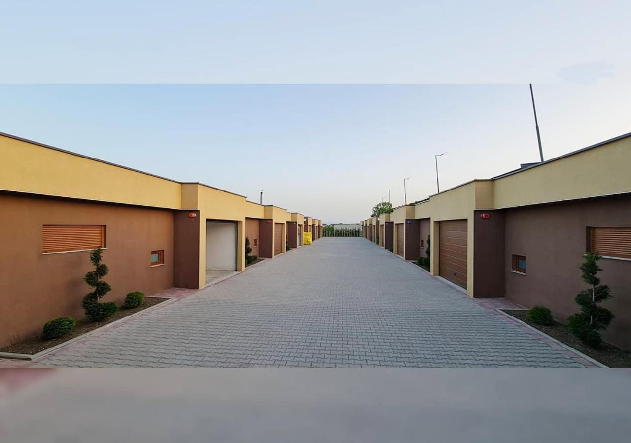 Motel Villa Star Gjilan Экстерьер фото